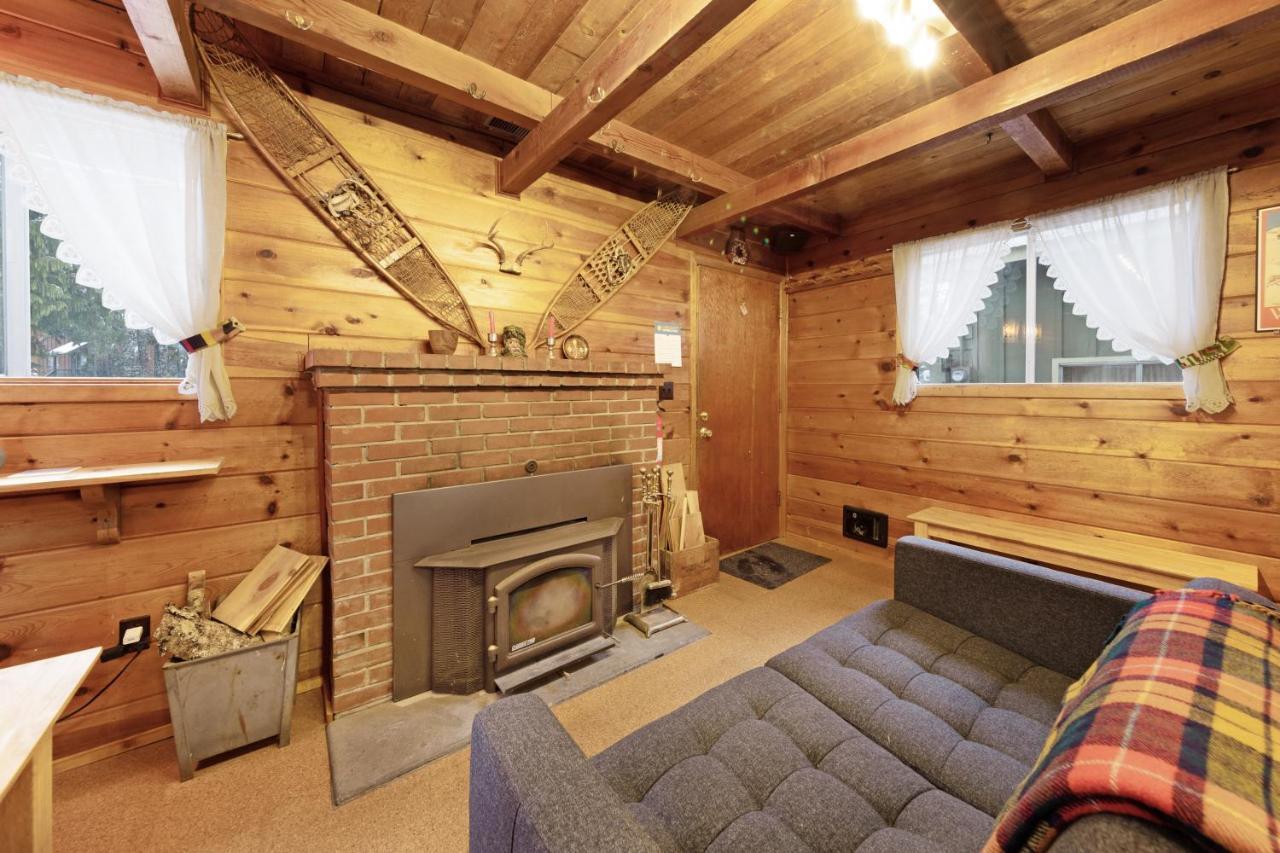 Cozy In *